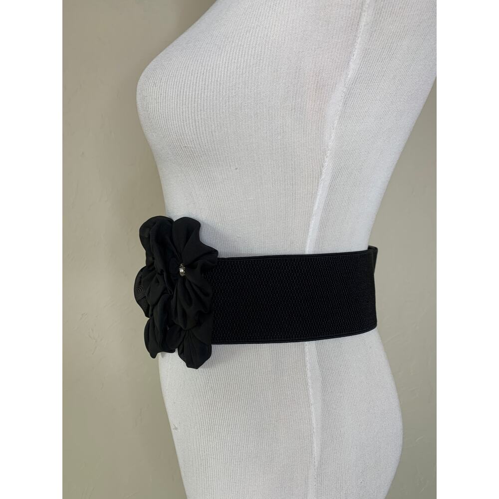 Black 3D Flower Belt Rhinestone Center Stretch Wide Belt Sz Small Medium - Picture 2 of 12